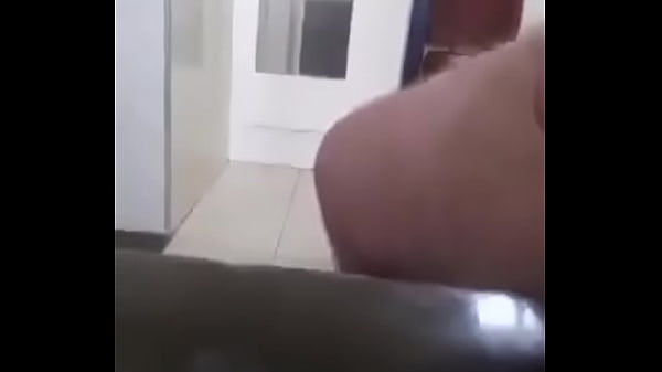 Tué Par Une Trompette Droite
