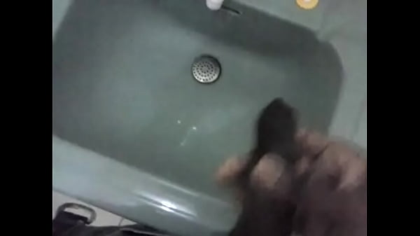 thumb playing a