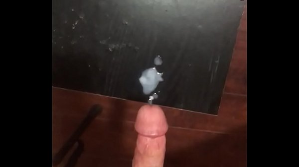 Download Video - Bigcockcumshot jerking and tugging a massive thick creamy cumload