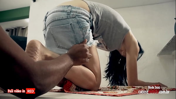 She has multiple orgasms with a huge cock buried in her ass! Vitoria Vonteese e Alex Lima TRAILER
