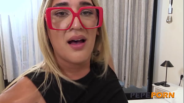 Transgender woman (operated) appears in Naked Attraction Spain and records porn on PepePorn, she is Tania Naked