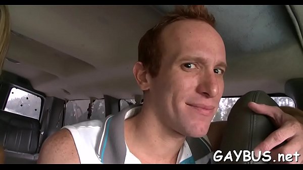 Lusty anal drilling with a pretty flower guy an...