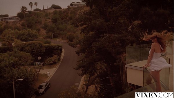 Download Video - Vixen Kendra Sunderland Finally fucked By Her Fathers Friend