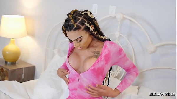 Download Video - BLACK-TGIRLS&colon; Shar'Daysha's New Additions