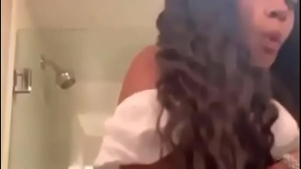 thumb streamer nipples
