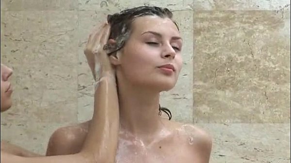 Shower Girls 101