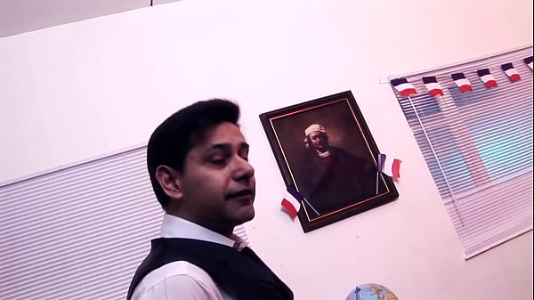 Slutty girlfriend made a whole meal without clothes on her