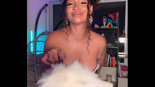 Naughty Maid makes a wet mess