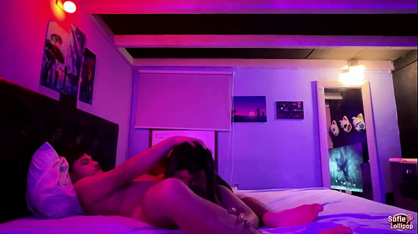 Download Video - Aquele beijo grego bem gostoso no cuzinho virgem do Japo Negoo