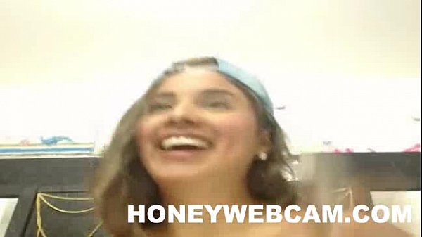 Heißes Mädchen Knallte Riesigen Trost In Den Arsch