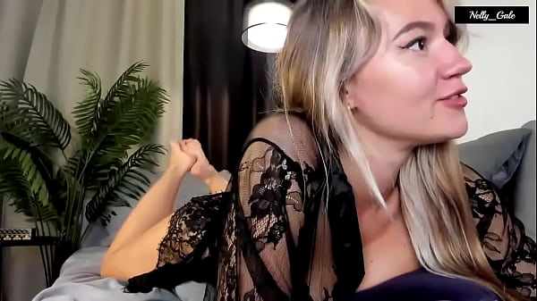 Nelly Gale Sexy Typin' & Big Natural Titty Tease