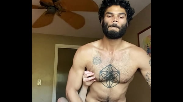 Ella eats Ezekiel ass in the sun