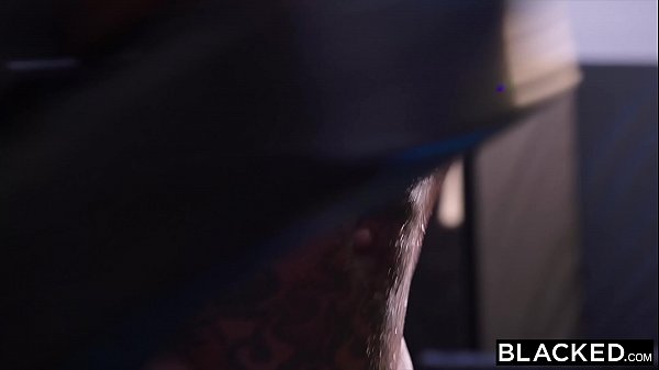 Download Video - BLACKED She was too distracted by the BBC so she fucked it