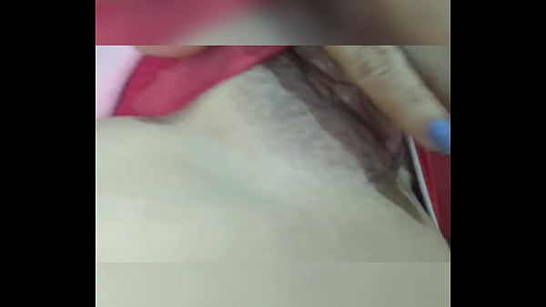 Download Video - very horny I put it in my hairy pussy