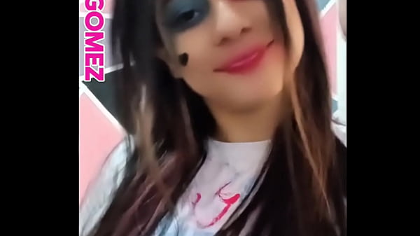 Actriz porno Yulieth Gómez se masturba con un fans