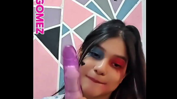 Actriz porno Yulieth Gómez se masturba con un fans