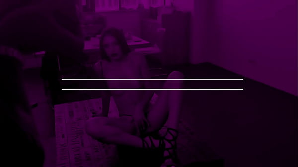 Esperma Quente Espirrando no Corpo