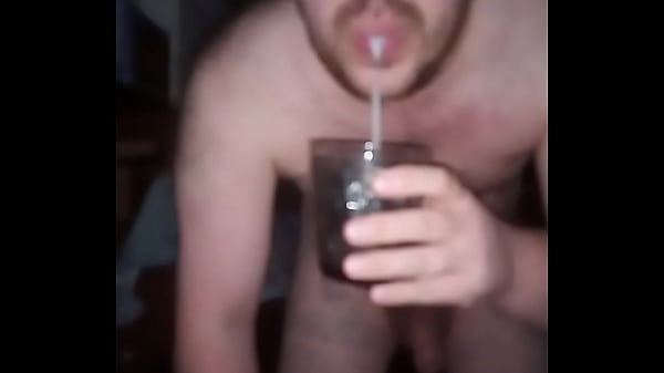 Shock content! A gay man from Russia eats his o...