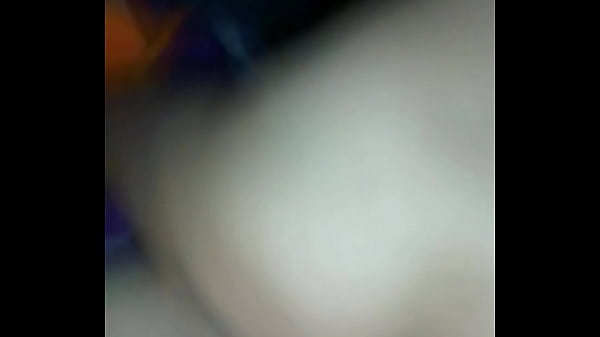 Download Video - La acabo de conocer y ya me invito a su cuarto