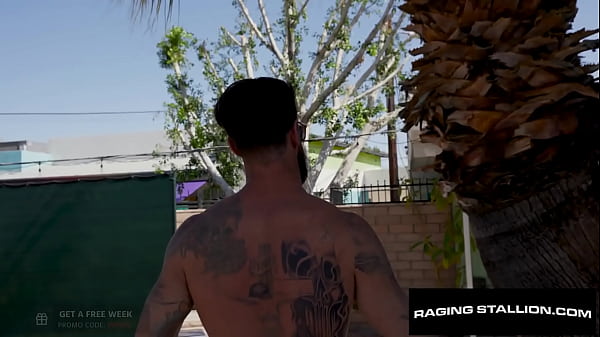 Download Video - RagingStallion - Bearded Bear Alpha Wolfe Breeds Isaac X