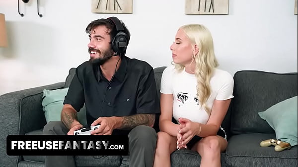 "You should free use our stepmom so I can win"