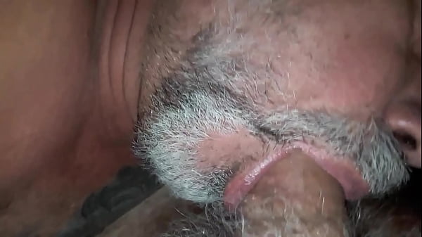 Download Video - Cogiendo y jugando con mi esposo en cuarentena1