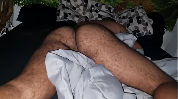 Se me visse pelado de bunda pra cima o que fari...