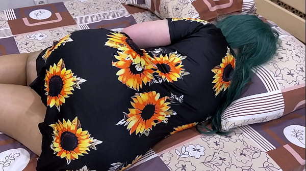 The stepmom called her stepson into bed and showed him everything