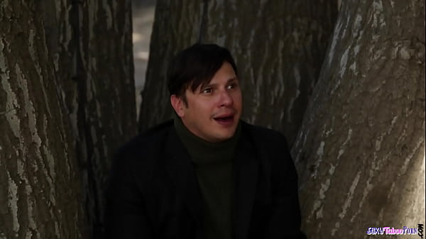 Lingerie babe eating out her sapphic partner