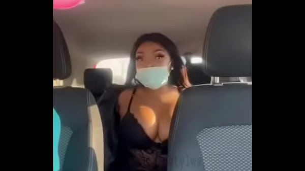 Vs Chauffeur Uber