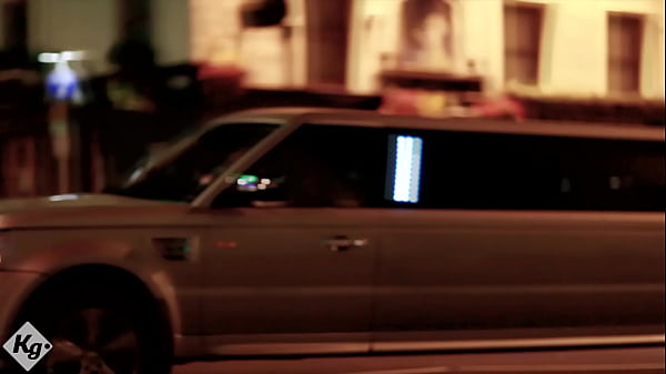 Blonde Alt Babe Fucks Her Limo Chauffeur