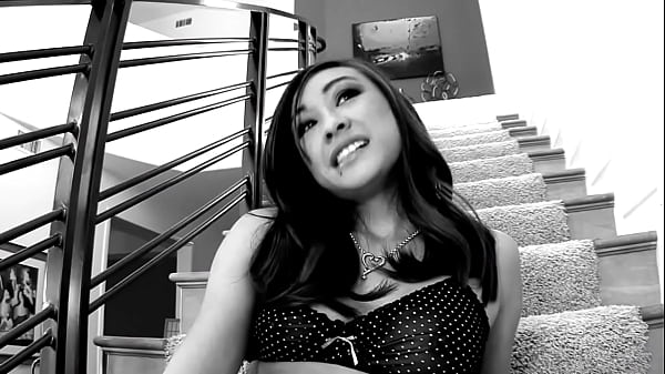 Ariel Rose Is Oh So Horny SQF