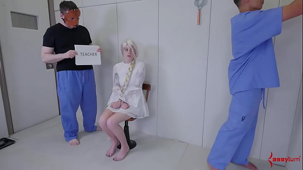 Foot licking petite submissive