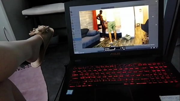LOOK AT THAT SHAMELESS BIG TITS WET STEP MOMMY