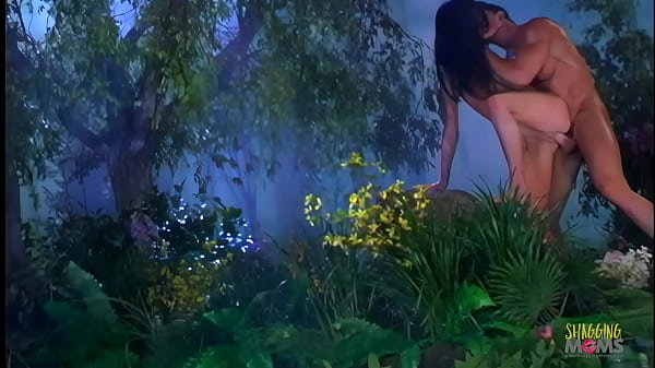 Natural beauty masturbated by herself when a ma...