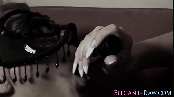 Glam slut strapon fucked