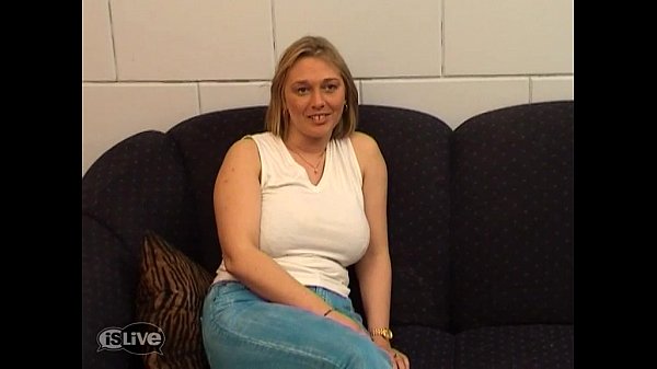 (dutch) Blonde mom with big tits!