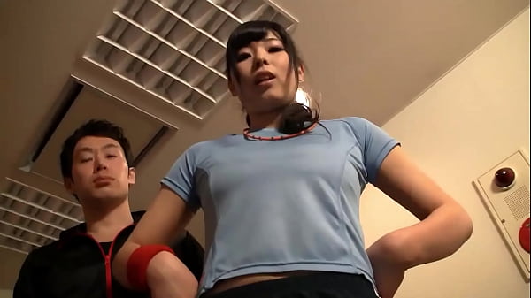 Download Video - &num;1ハァハァ～ジョギング中すみません！お姉さんの蒸れたオマ&cir;コ見せて下さい！！