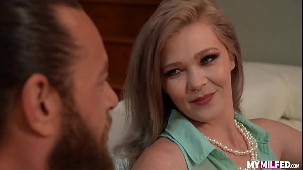 Kay Carter Sexual Temptation New Stepmoms Fat Ass