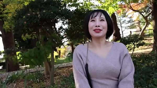 [Ran-san, 37 years old, married for A married woman I met in front of Ushihama Station in Fussa, Tokyo. Her husband seems to be subject to domestic Copy and paste ⇛https://is.gd/fMK44J