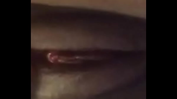Naughty married from Osasco showing her pussy