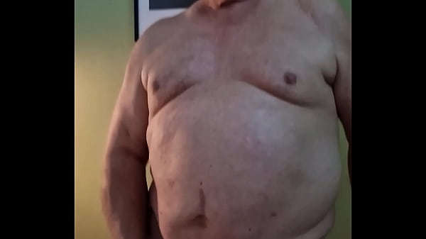 Download Video - horny old man Chris show off