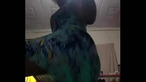 Download Video - Kenyan Girl Twerking 1