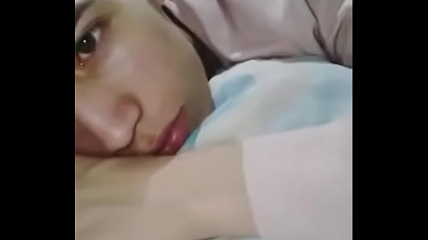 Download Video - Ense&ntilde;o mi culito en camara