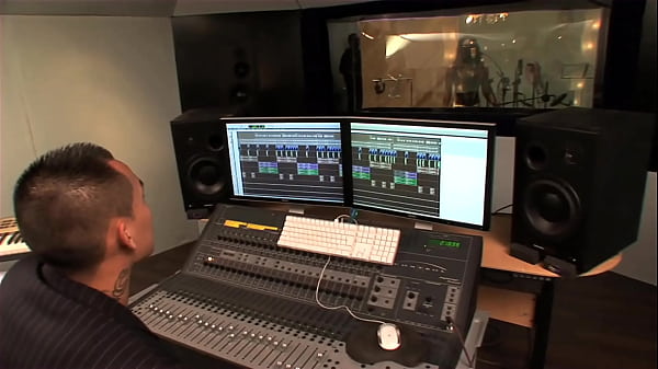 Bubble Butt Bitches Jasmine Webb And Romana Ryder Fuck A Cock And Swallow