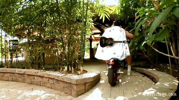 Mr. big dick Steve Holmes  - Riley Evans and Emma Cummings anal fucking