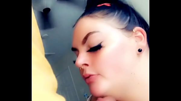 thumb bbw blows bbc