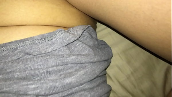 Sticky icky on her pussy
