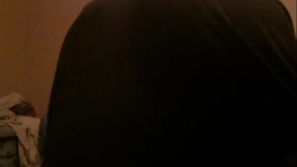 thumb ass