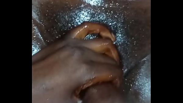 Tipripy - Melina 's pussy overfilled with sperm